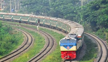 ঈদ স্পেশাল ট্রেন চলাচল শুরু কিন্তু শর্তসাপেক্ষে বন্ধ আন্তঃনগর ট্রেন